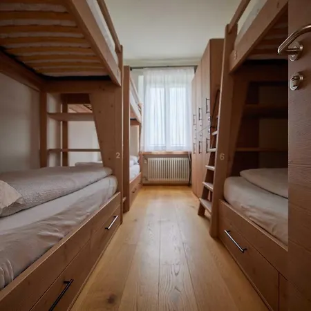 Hostel Monte Generoso *